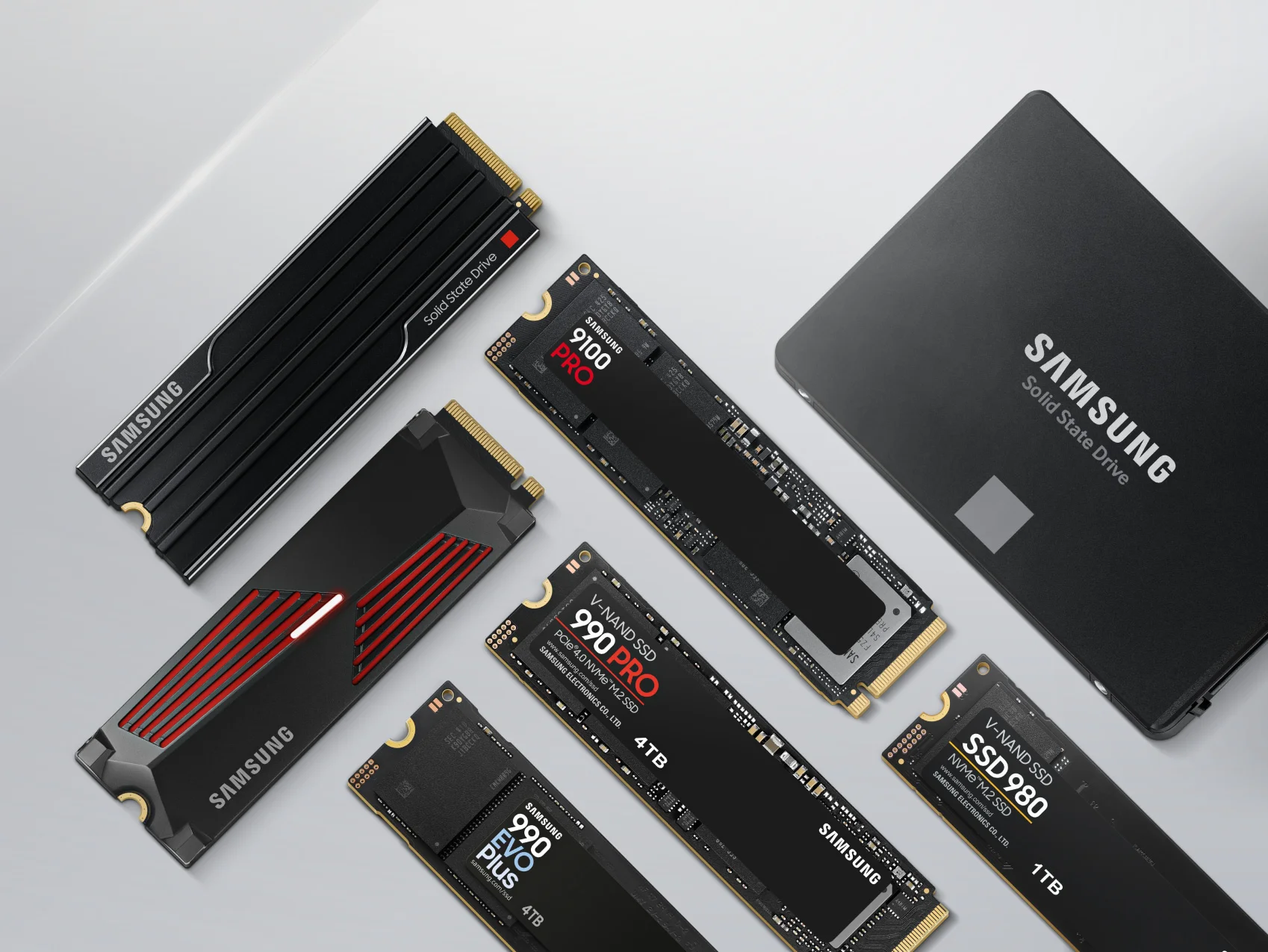 Samsung interne SSD's in verschillende formaten, NVMe M.2 en 2.5 inch SATA