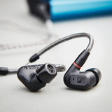 Sennheiser IE 200 in-ear oortjes Zwart