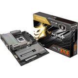 SAPPHIRE NITRO+ X870EA WIFI7 Phantom Link socket AM5 moederbord Zwart/zilver, 5 Gb-LAN, Wi-Fi 7, BT 5.4, Sound, ATX