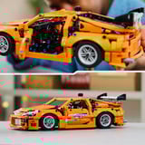 LEGO Technic - Fast and Furious Toyota Supra MK4 Constructiespeelgoed 42204