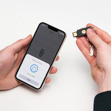 Yubico YubiKey 5 NFC security key Zwart, USB-A, NFC