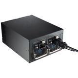 FSP Twins PRO 700 watt voeding  4x PCIe