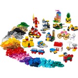LEGO Classic - 90 jaar spelen Constructiespeelgoed 11021