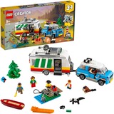 LEGO Creator 3-in-1 - Familievakantie met caravan Constructiespeelgoed 31108