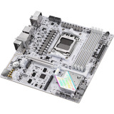 ASUS  socket AM5 moederbord 
