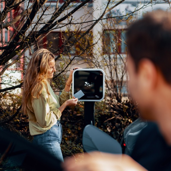 Juice Technology JUICE CHARGER me 3 met MIDmeter laadpaal antraciet