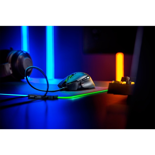 Razer Basilisk V2 gaming muis Zwart, 800 - 20.000 dpi, Chroma RGB led
